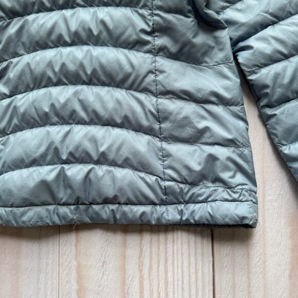 Patagonia Kids Unisex Size L 12 Duck Down Insulated Sweater Puffer Jacket Blue - Picture 6 of 11